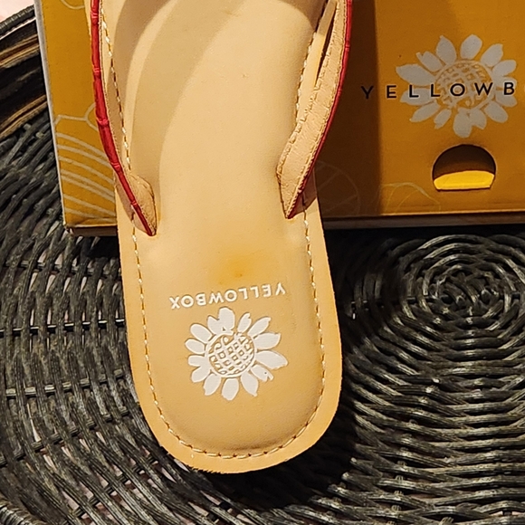 CRISS CROSS STRAP SANDALS COLOR RED - Picture 6 of 7